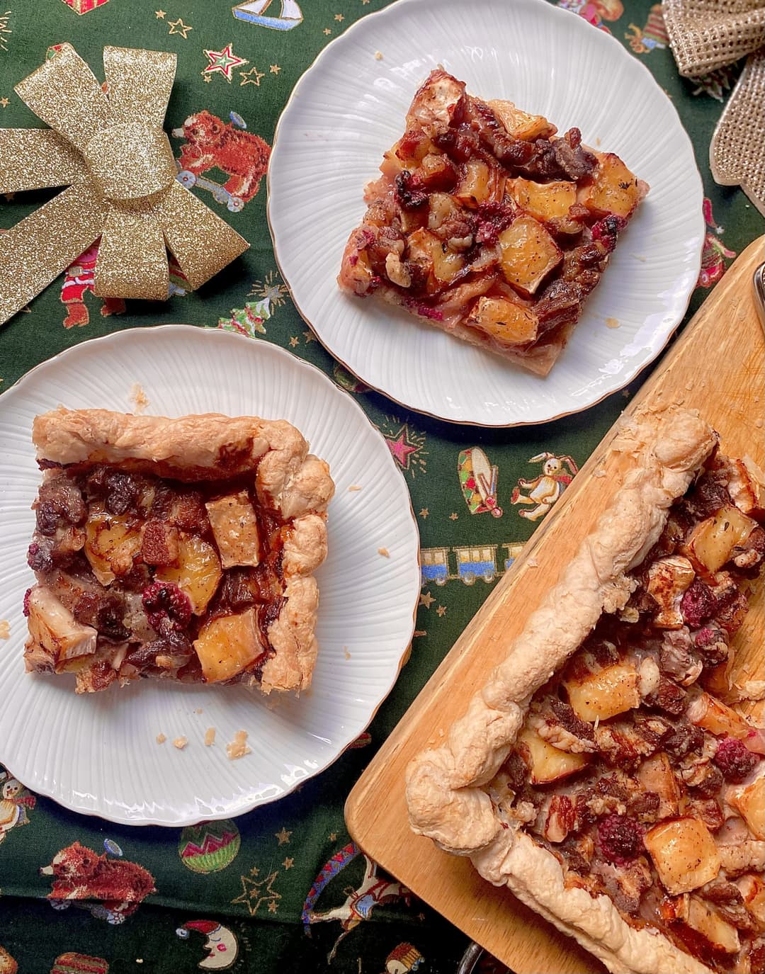 Τάρτα με πανσέτα, τυρί brie & raspberries